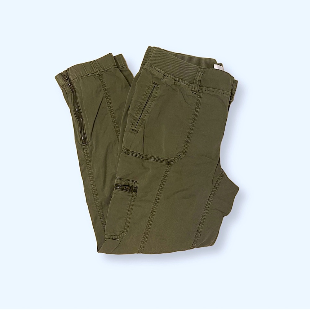 Sonoma Green Cargo Pants - Size 6